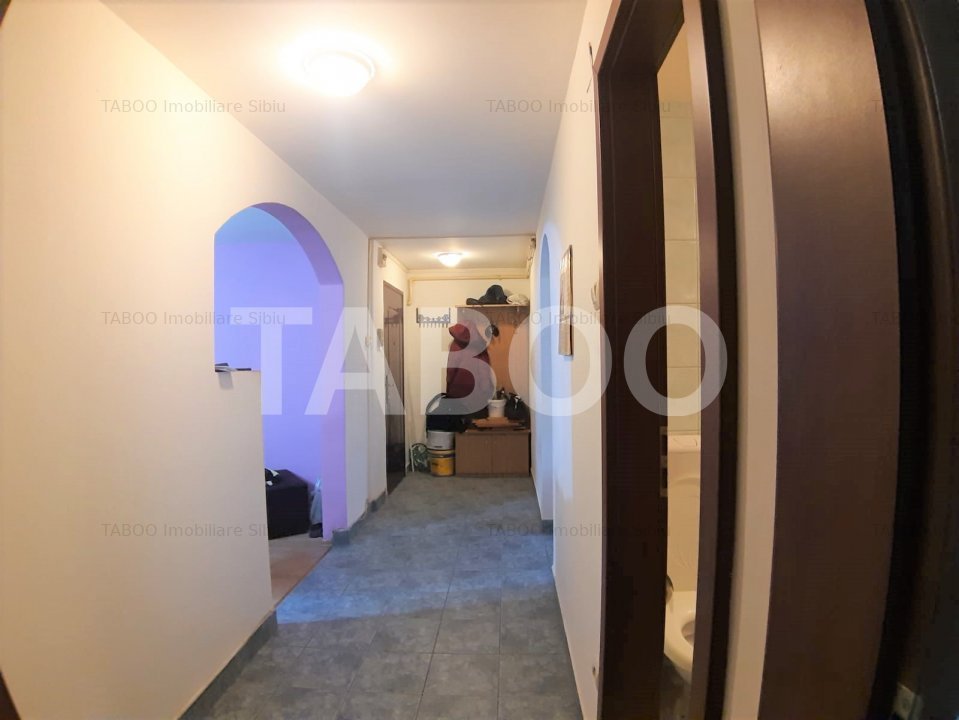 Apartament spatios cu 2 camere decomandate in Sibiu zona Centrala - imaginea 12