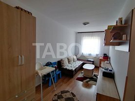 Apartament de vânzare 3 camere, în Sibiu, zona Terezian