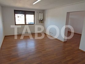 Apartament de vânzare 3 camere, în Şelimbăr, zona Mihai Viteazul