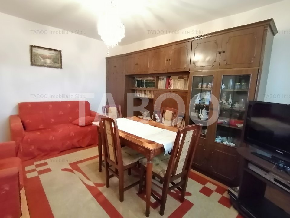 Apartament decomandat 67 mpu de vanzare in Sibiu zona Valea Aurie - imaginea 3