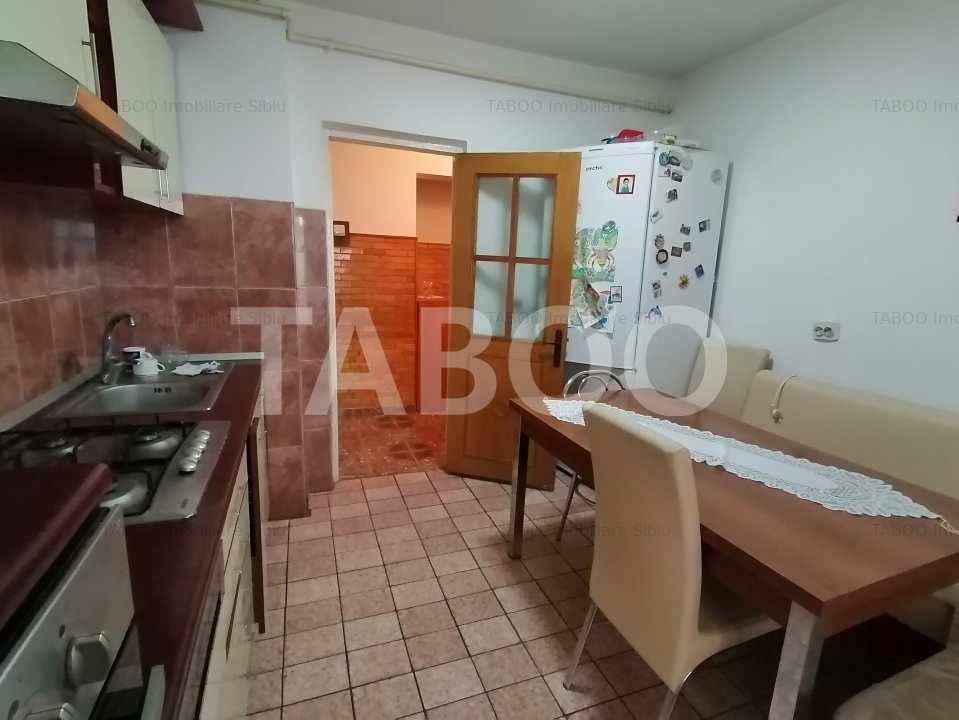 Apartament decomandat 67 mpu de vanzare in Sibiu zona Valea Aurie - imaginea 12
