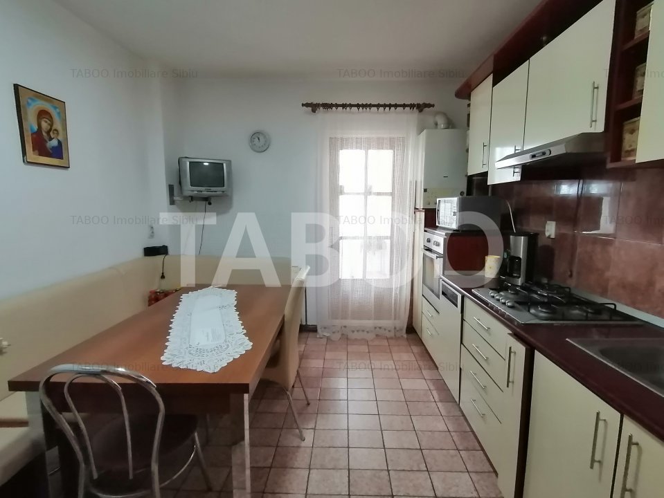 Apartament decomandat 67 mpu de vanzare in Sibiu zona Valea Aurie - imaginea 13