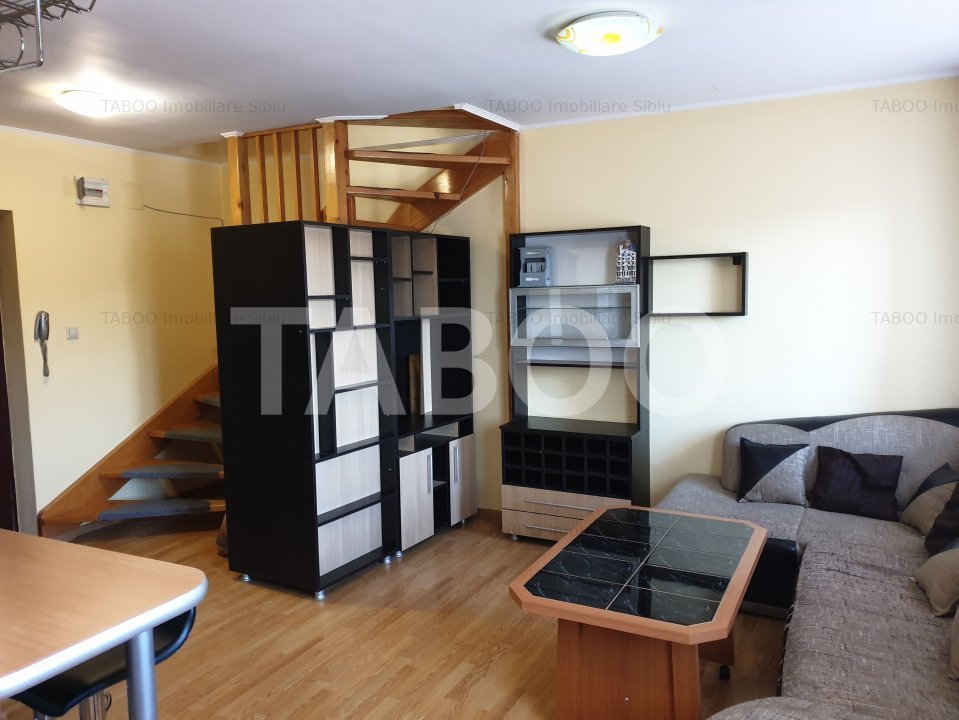 Apartament 2 camere decomandat de vanzare in Strand - imaginea 4
