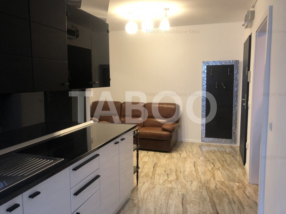 Apartament decomandat 3 camere de inchiriat in zona Vasile Aaron Sibiu - imaginea 1
