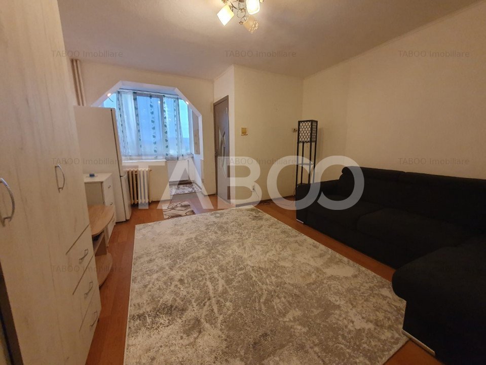 Garsoniera decomandata de vanzare 37 mp etaj 7 zona Tudor Vladimirescu