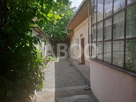 Casa de vânzare 4 camere, în Făgăraş, zona Central