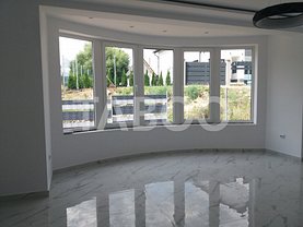 Casa de închiriat 4 camere, în Cisnadie