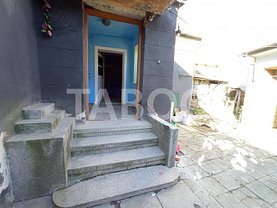 Casa de vânzare o cameră, în Sibiu, zona Turnişor