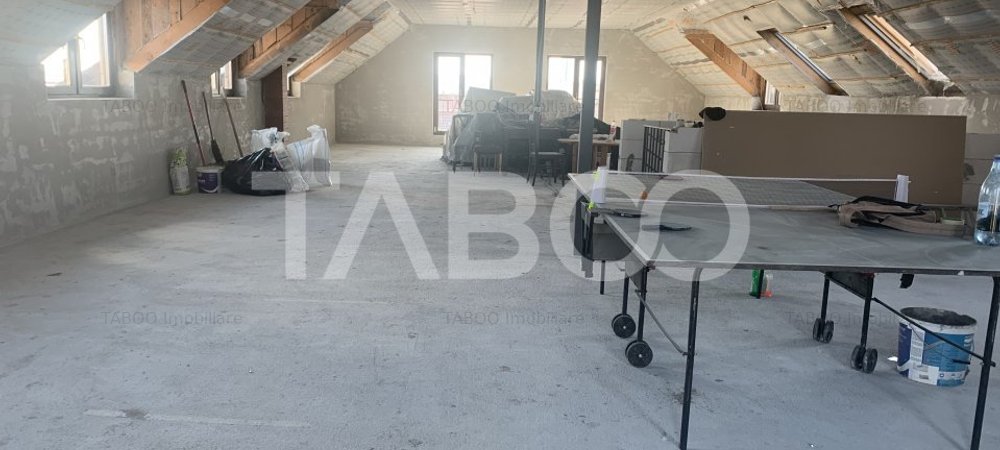 Casa de vanzare 180 mp utili si curte libera 150 mp in Lazaret Sibiu - imaginea 0 + 1