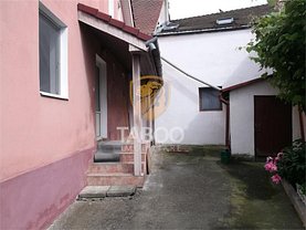 Casa de închiriat 6 camere, în Sibiu, zona Central