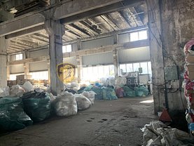 Vânzare spaţiu industrial