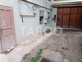 Vânzare spaţiu comercial