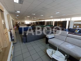 Închiriere spaţiu comercial