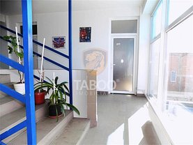 Închiriere spaţiu industrial