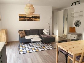 Apartament de închiriat 3 camere, în Cluj-Napoca, zona Central