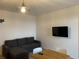 Apartament de închiriat 3 camere, în Cluj-Napoca, zona Central