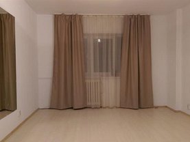 Apartament de vânzare 3 camere, în Cluj-Napoca, zona Manastur