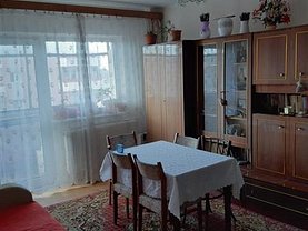 Apartament de vânzare 4 camere, în Cluj-Napoca, zona Mărăşti