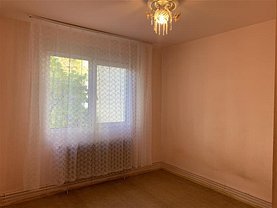 Apartament de vânzare 2 camere, în Cluj-Napoca, zona Mănăştur