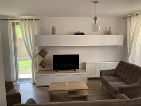 Casa de vânzare 4 camere, în Floresti