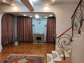 Casa de vânzare 7 camere, în Bucureşti, zona Rahova