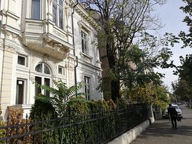 Casa de închiriat 11 camere, în Bucuresti, zona P-ta Victoriei