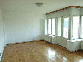 Apartament de vânzare 4 camere, în Brasov, zona Centrul Civic