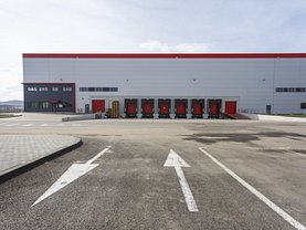 Închiriere spaţiu industrial