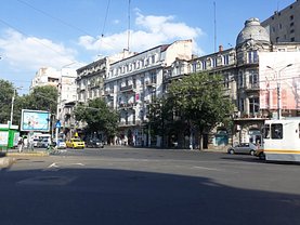 Vânzare birou