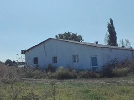 Vânzare spaţiu industrial în Fundulea