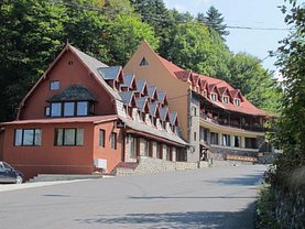 Hotel/pensiune în Paraul Rece