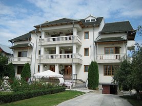 Casa de vânzare, în Pitesti, zona Banat