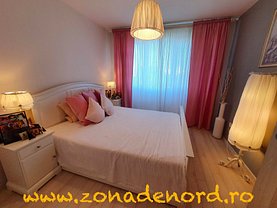 Apartament de vânzare 3 camere, în Bucureşti, zona Vatra Luminoasă