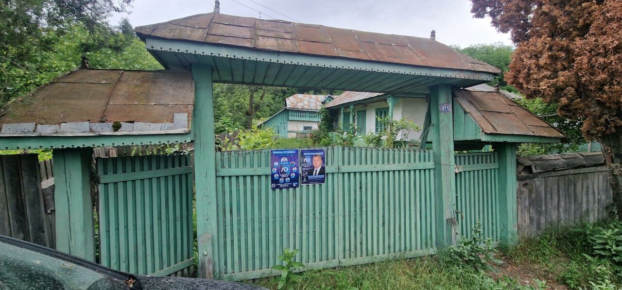 Hemeius -Zona Superba-teren cu casa batraneasca