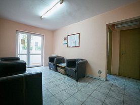 Apartament de vânzare 3 camere în Arad, Aurel Vlaicu