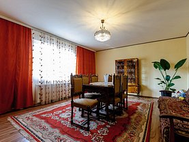 Casa de vânzare 5 camere, în Arad, zona Grădişte