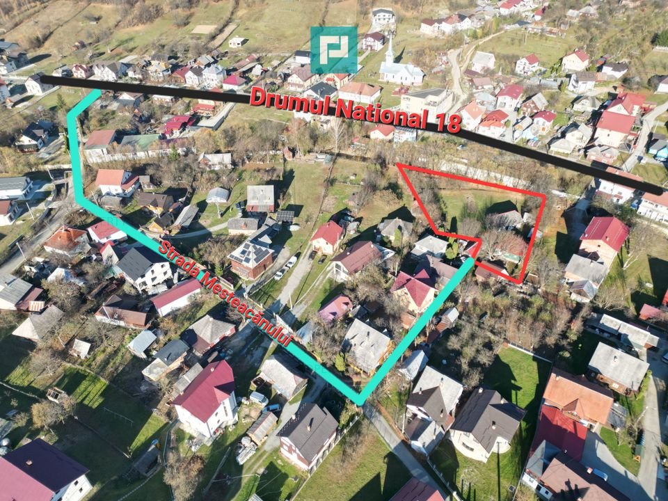 Casa de lemn, cu teren in Borsa