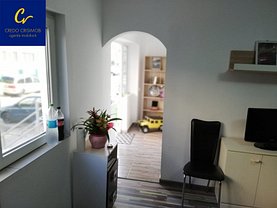 Garsonieră de închiriat, în Resita, zona Micro IV