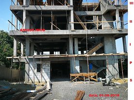 Apartament de vânzare 2 camere în Tulcea, Central