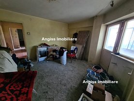 Apartament de vânzare 2 camere, în Tulcea, zona Pelican