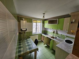 Apartament de vânzare 3 camere, în Tulcea, zona Neptun