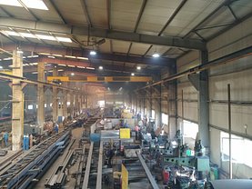 Vânzare spaţiu industrial