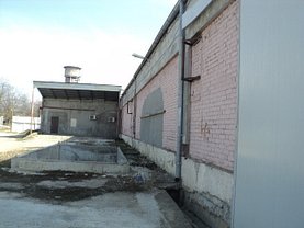 Vânzare spaţiu industrial