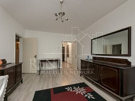 Apartament de vânzare 3 camere în Bucuresti, Pantelimon