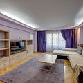 Apartament de închiriat 3 camere, în Bucureşti, zona Decebal