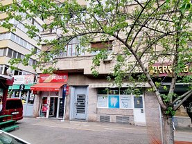 Apartament de vânzare 3 camere, în Bucureşti, zona Ferdinand