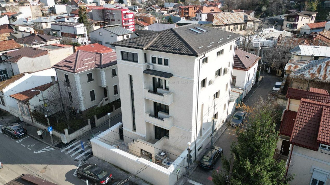 Duplex de Vis in Inima Orasului