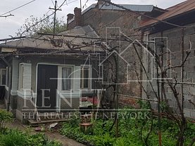 Casa de vânzare 3 camere, în Ploiesti, zona Gheorghe Doja