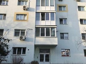 Apartament de închiriat 3 camere, în Bucureşti, zona Băneasa