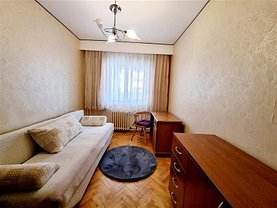 Apartament de închiriat 3 camere, în Cluj-Napoca, zona Zorilor